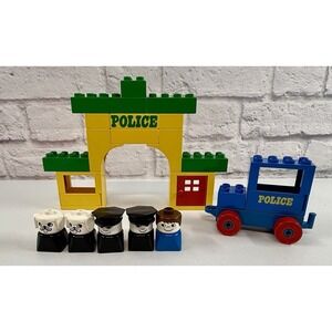 Lego Duplo Town Police Station 522-1 522 Car Dog 100% Complete Vintage